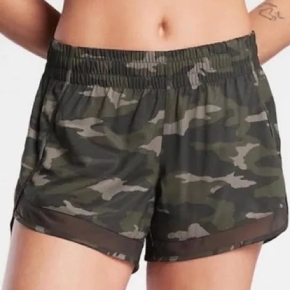 Athleta Green Athletic Shorts Lightweight Elastic Waist